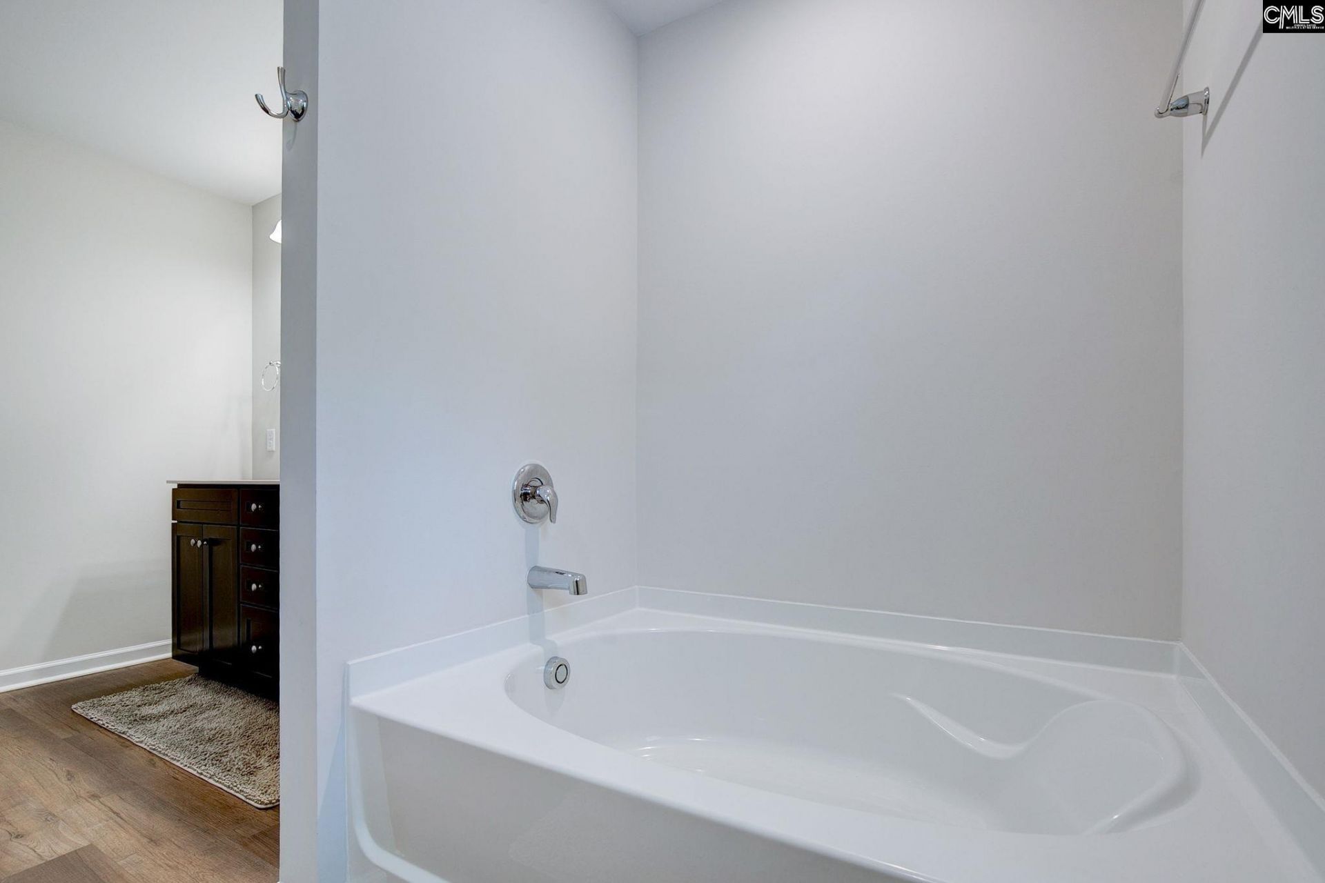 180 Blue Grace Road  Photo 34