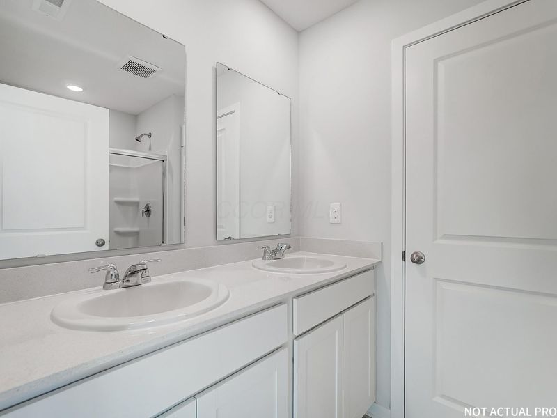 1388 Marinelli Drive E, Columbus, OH 43228 Photo 36