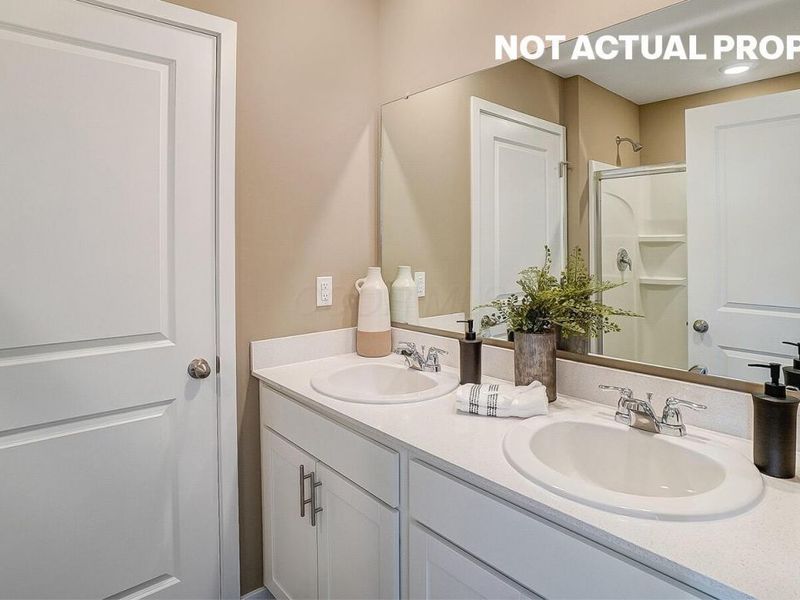 1388 Marinelli Drive E, Columbus, OH 43228 Photo 37