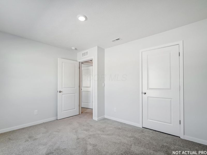 1388 Marinelli Drive E, Columbus, OH 43228 Photo 48
