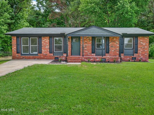 300 Walnut Drive, Jacksonville, NC 28540