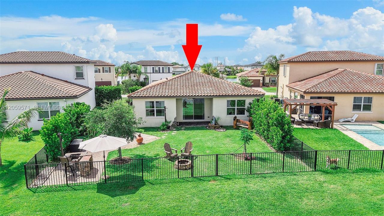 8341 NW Greenbank Cir , Port Saint Lucie, FL 34987 Photo