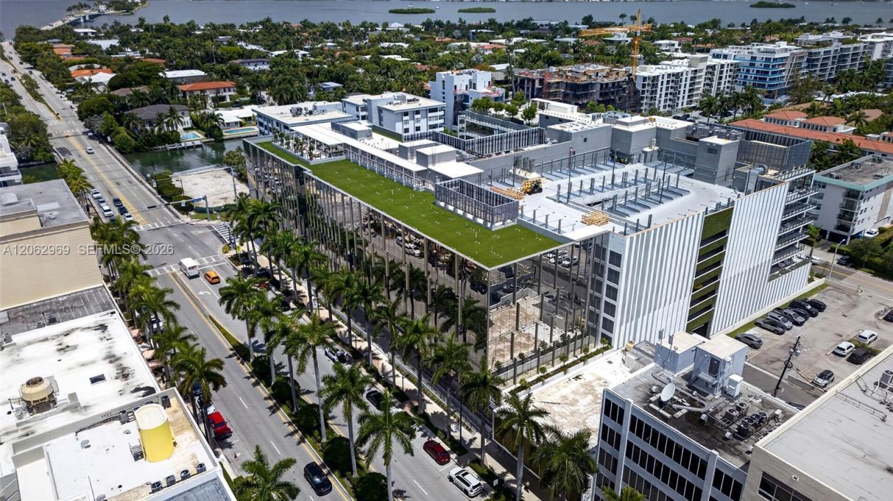 1176 97th St, Unit 501, Bay Harbor Islands, FL 33154 Photo