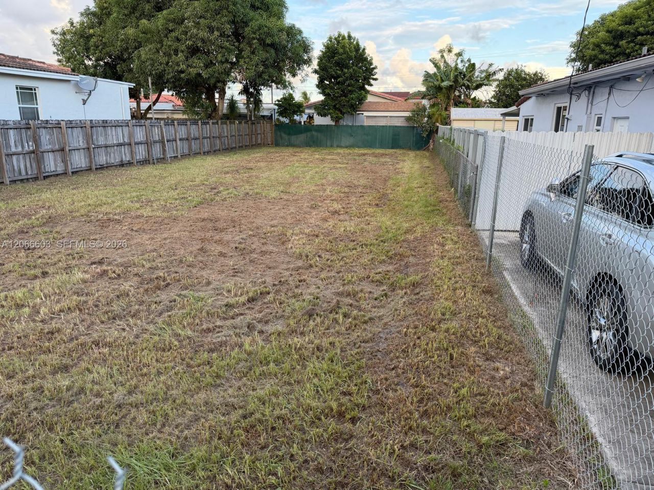 231 NW 62nd Ave, Miami, FL 33126 Photo