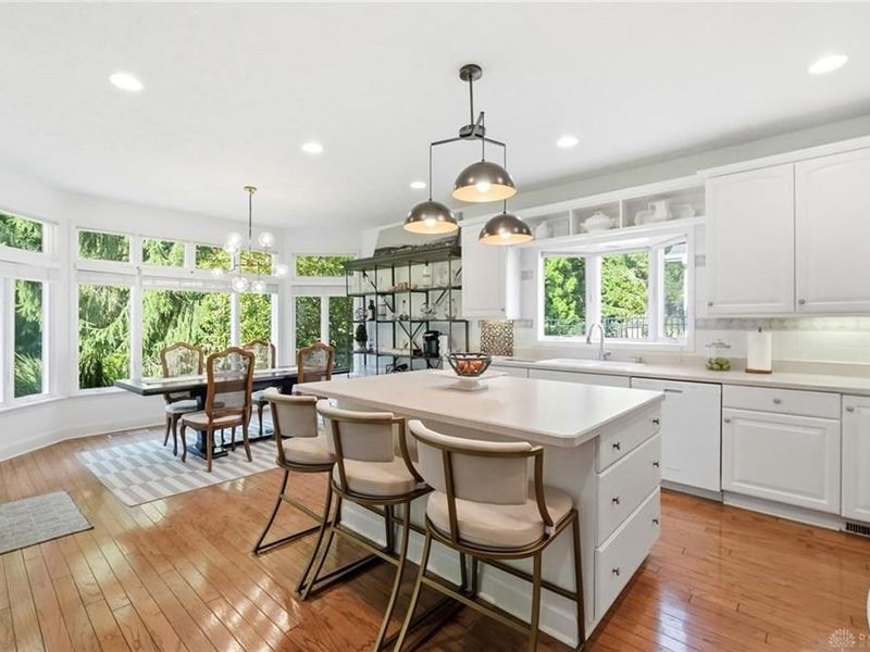 1256 Forest Walk Drive, Centerville, OH 45459 Photo 14