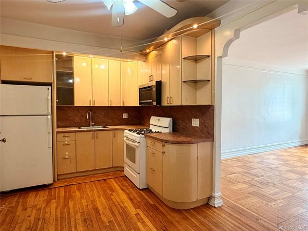 1717 Avenue N, Unit 2K, Brooklyn, NY 11230