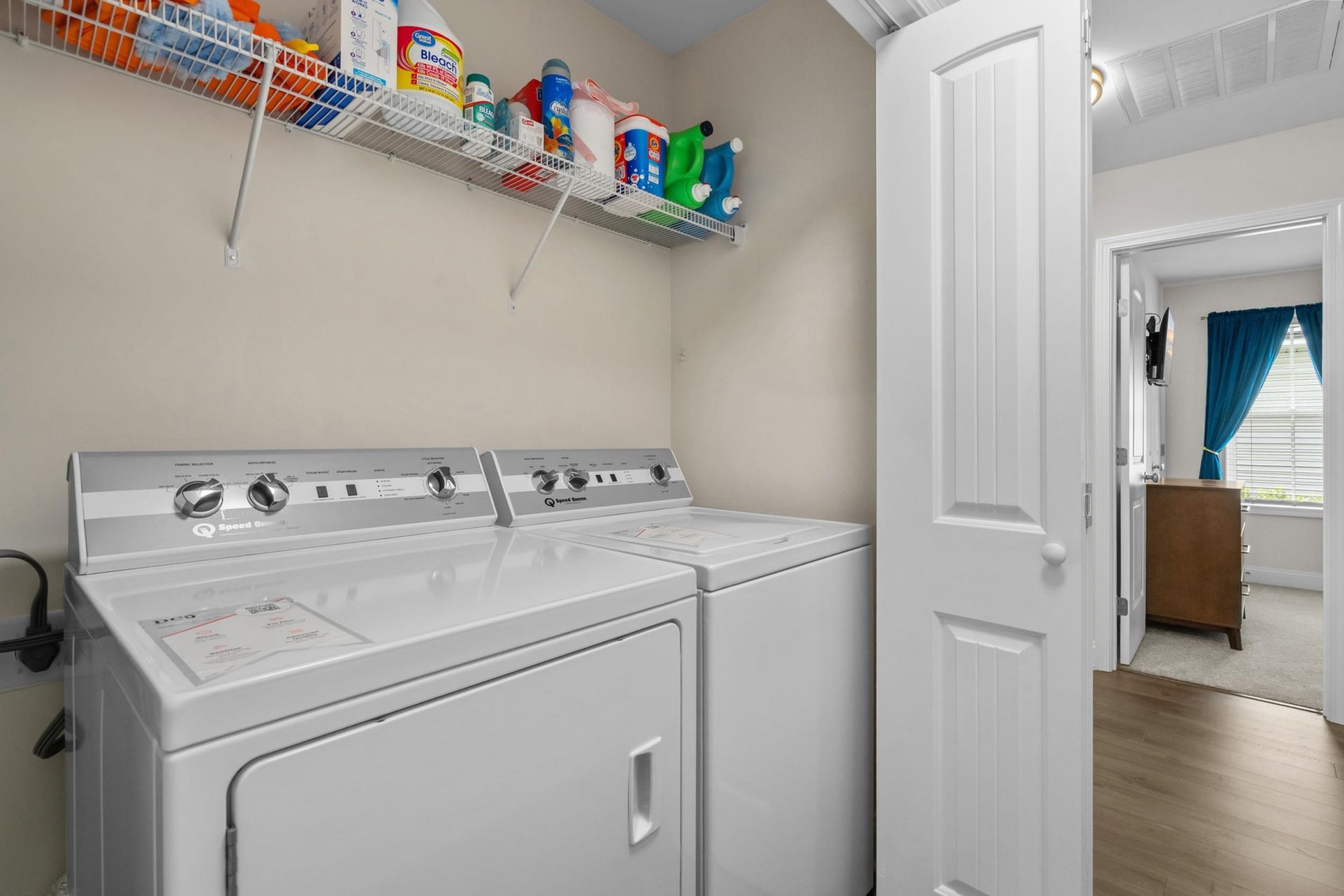9655 Kings Grant Dr.  Photo 26
