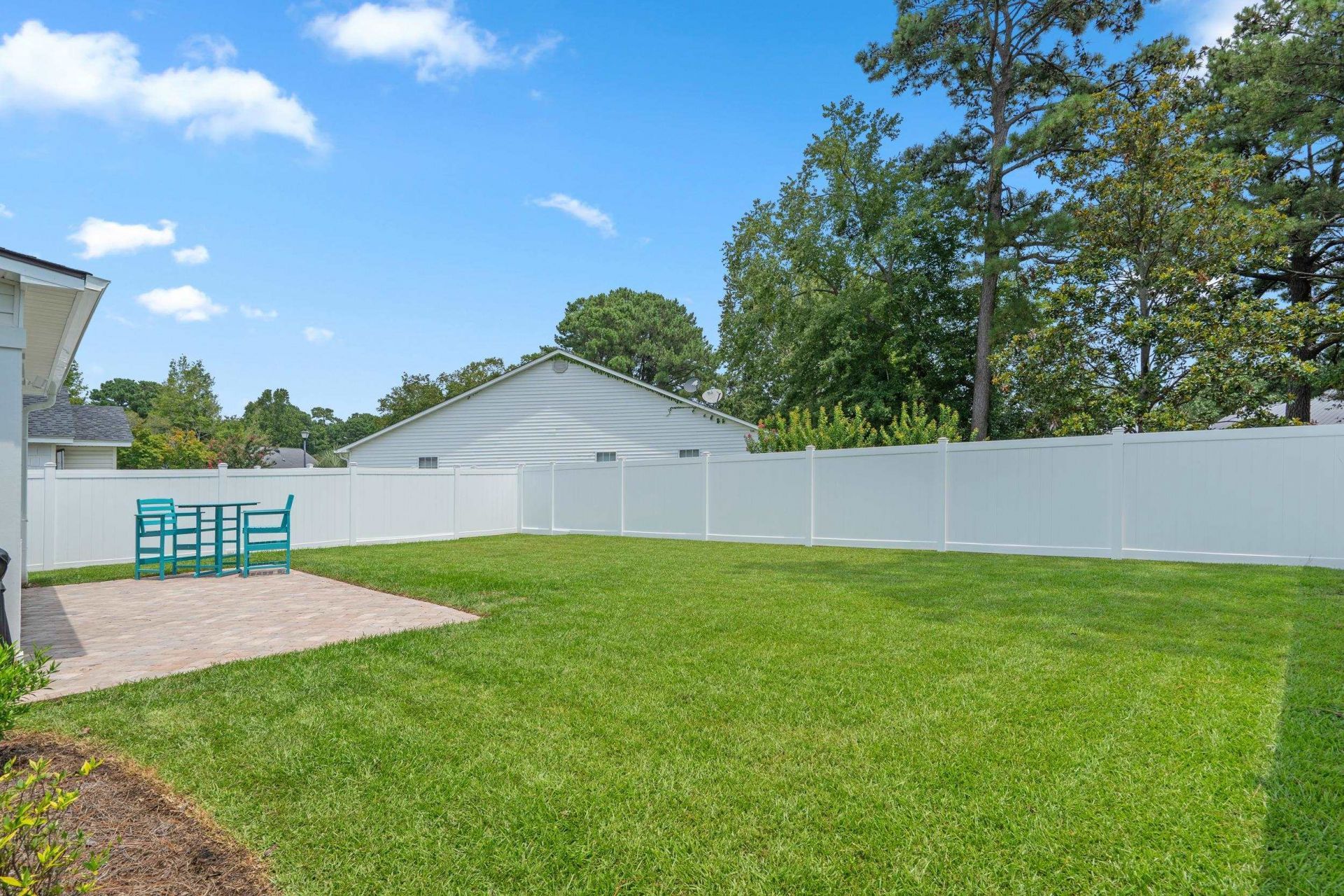 9655 Kings Grant Dr.  Photo 31