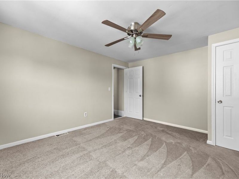 2054 Magee Street, Lakewood, OH 44107 Photo 15