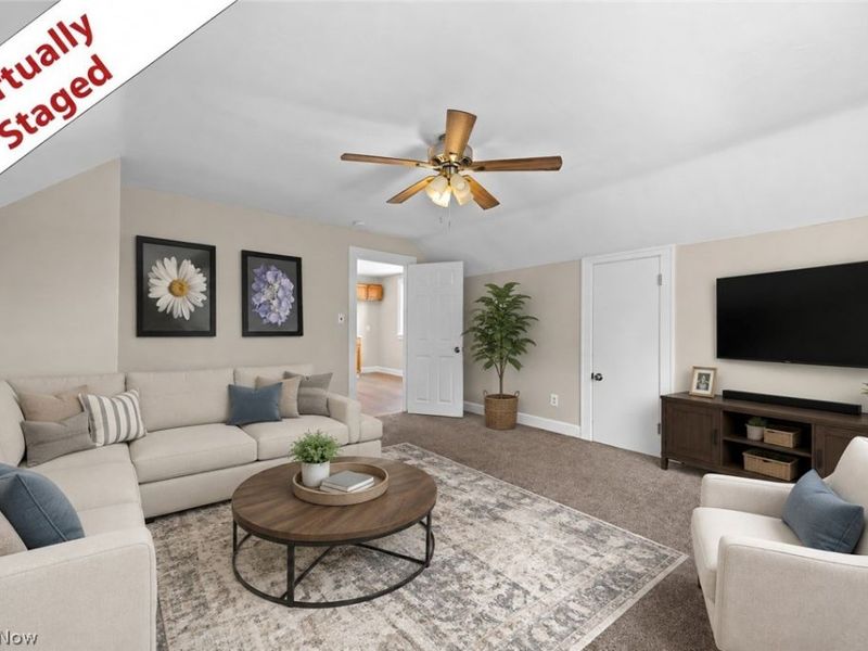 2054 Magee Street, Lakewood, OH 44107 Photo 7