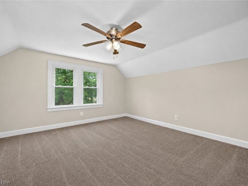 2054 Magee Street, Lakewood, OH 44107 Photo 8
