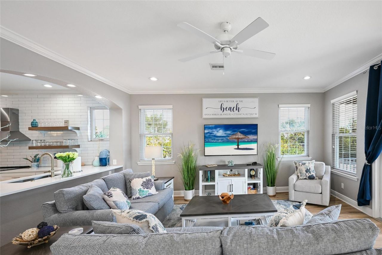159 Crescent Drive, Anna Maria, FL 34216 Photo