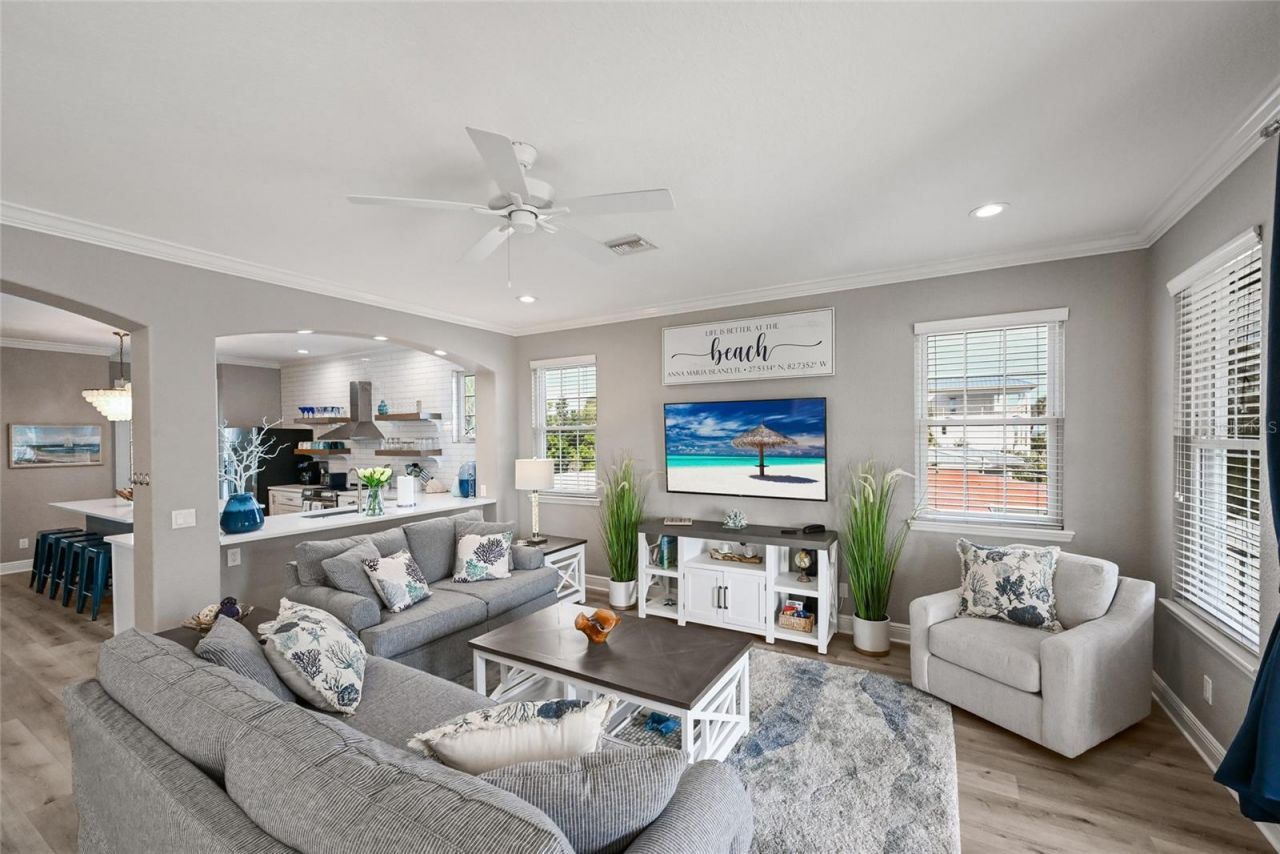 159 Crescent Drive, Anna Maria, FL 34216 Photo