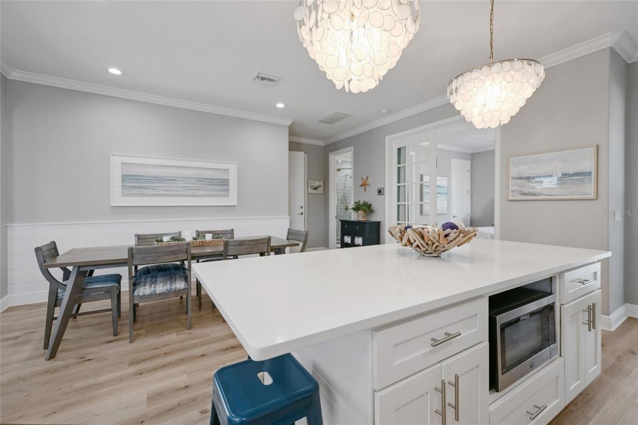 159 Crescent Drive, Anna Maria, FL 34216 Photo