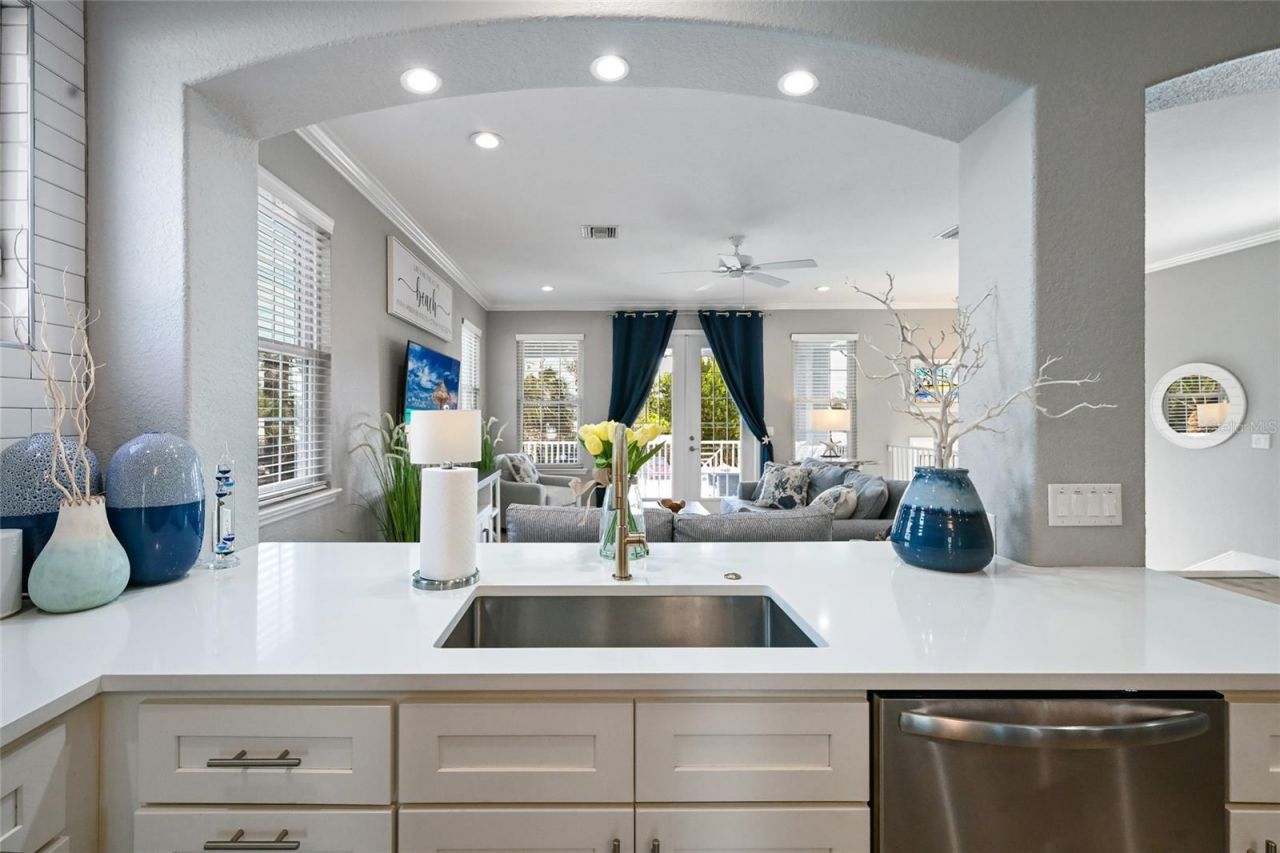 159 Crescent Drive, Anna Maria, FL 34216 Photo