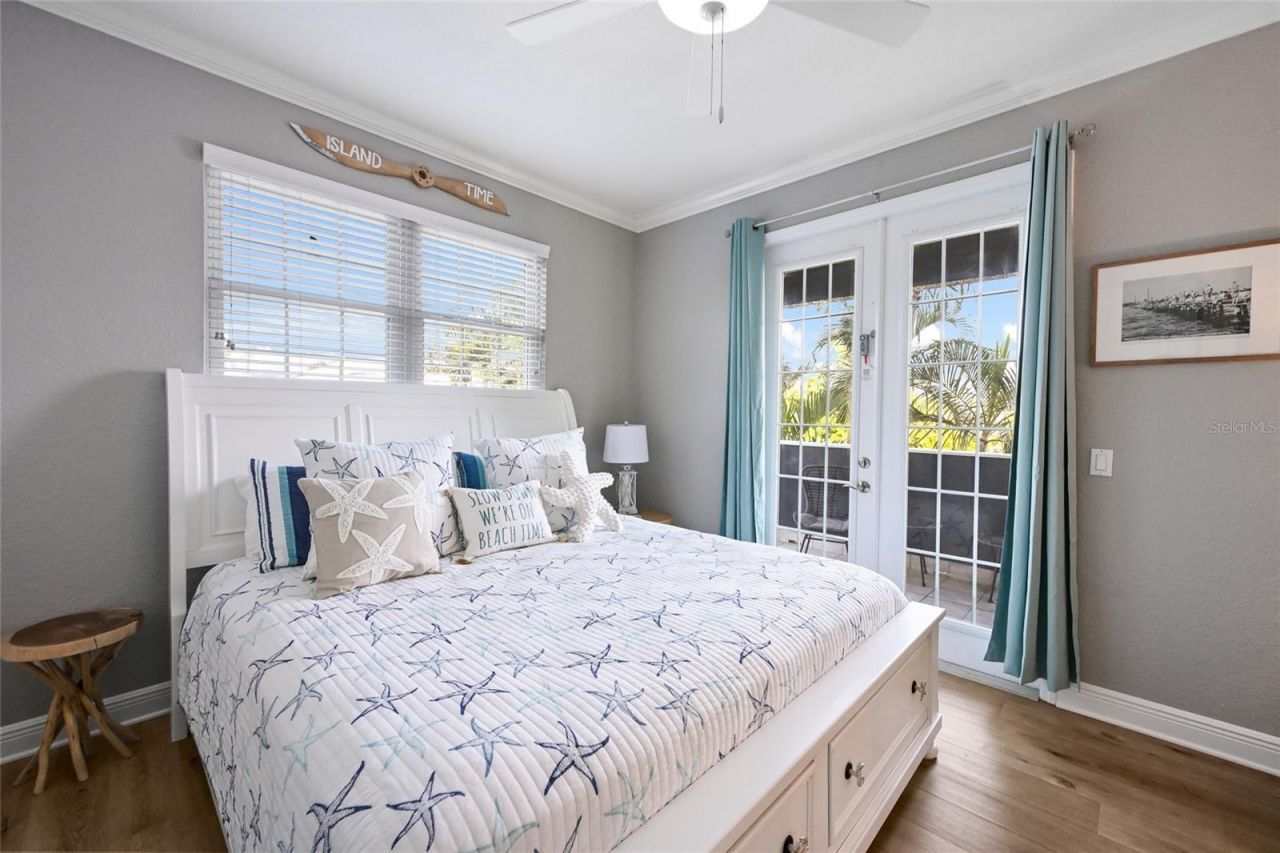 159 Crescent Drive, Anna Maria, FL 34216 Photo