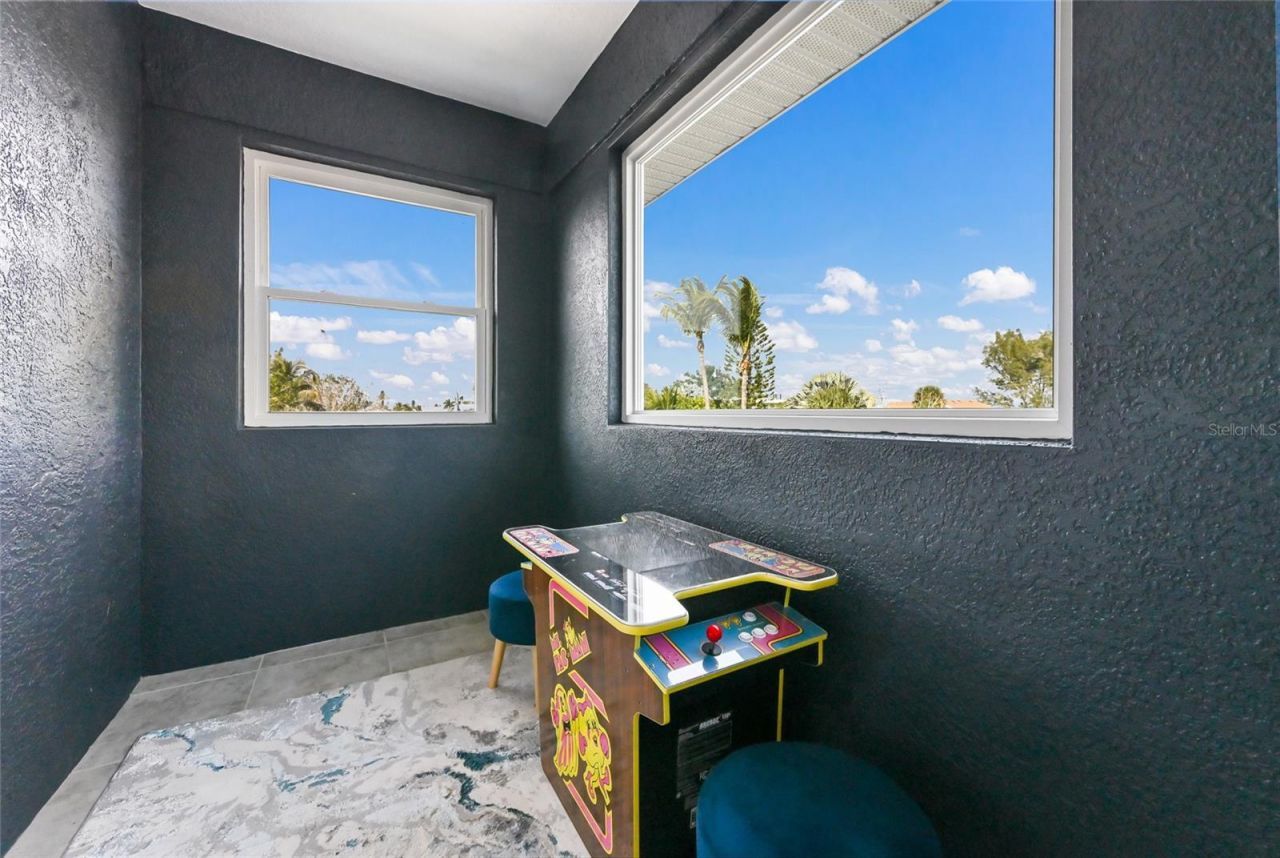 159 Crescent Drive, Anna Maria, FL 34216 Photo