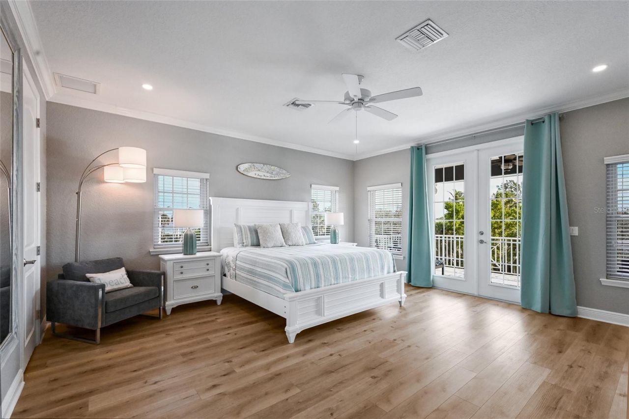 159 Crescent Drive, Anna Maria, FL 34216 Photo