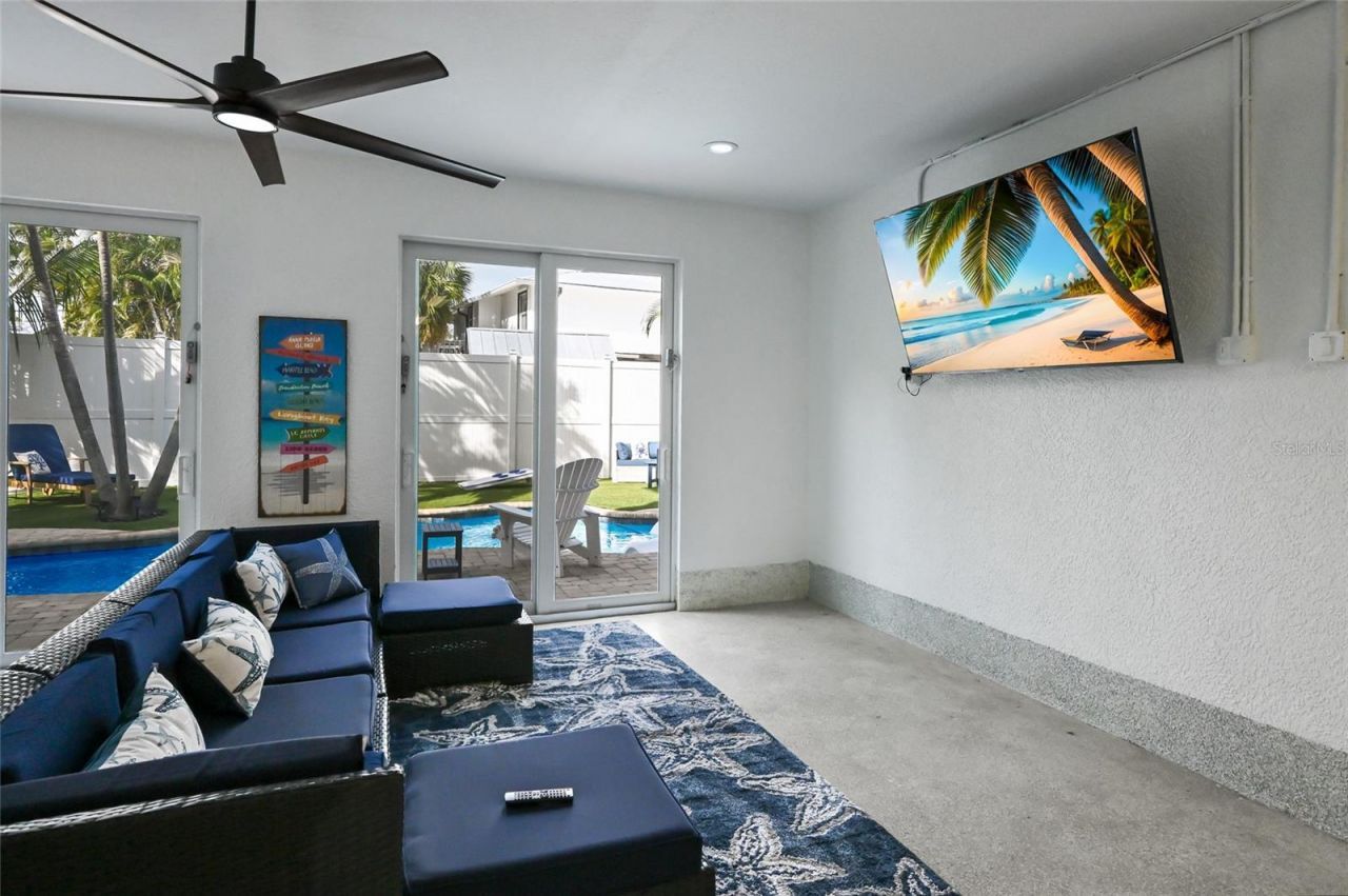 159 Crescent Drive, Anna Maria, FL 34216 Photo
