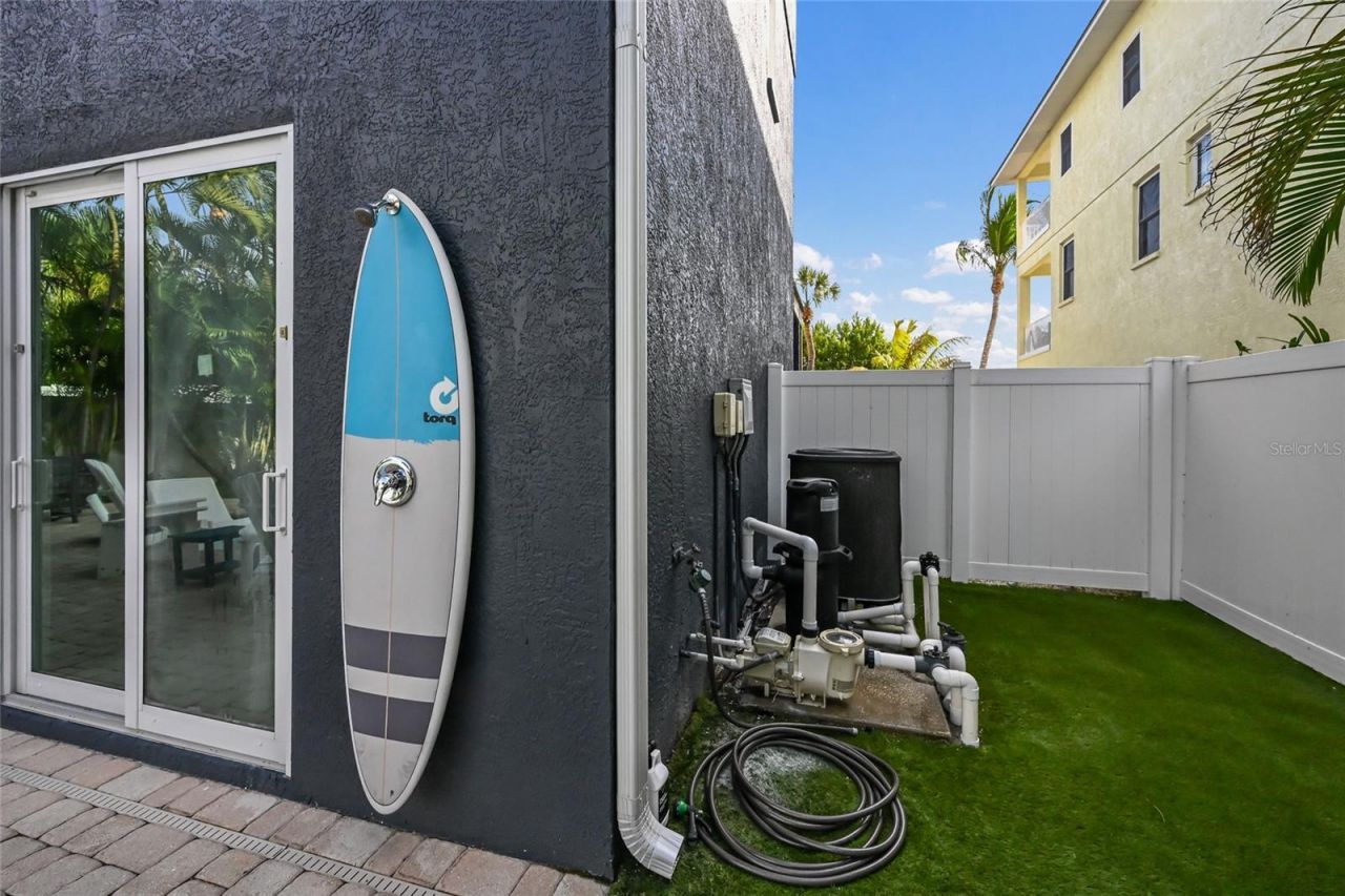 159 Crescent Drive, Anna Maria, FL 34216 Photo