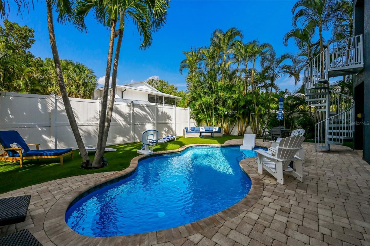159 Crescent Drive, Anna Maria, FL 34216 Photo