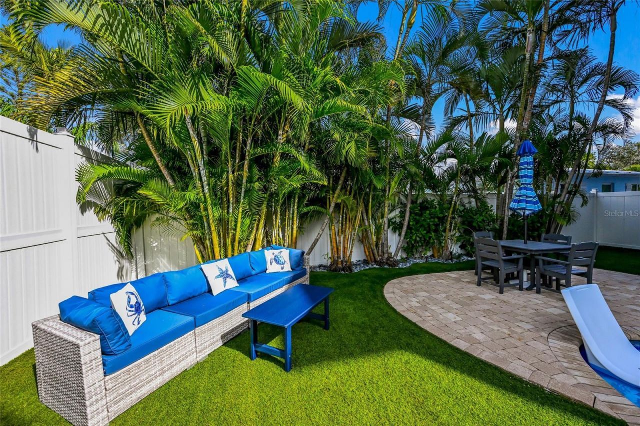 159 Crescent Drive, Anna Maria, FL 34216 Photo