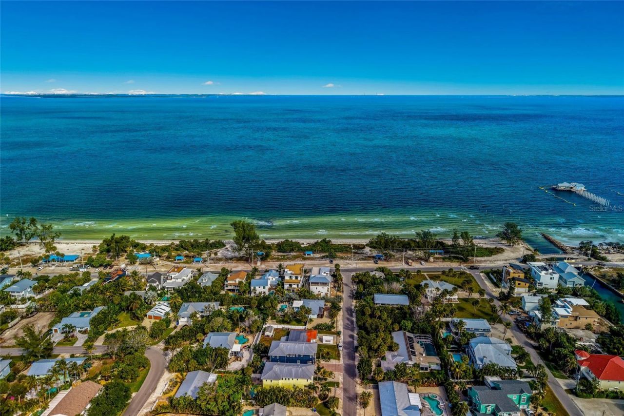 159 Crescent Drive, Anna Maria, FL 34216 Photo