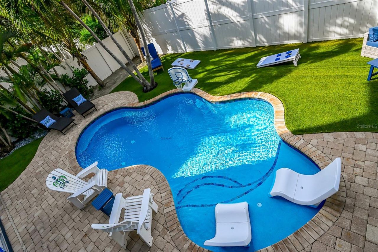 159 Crescent Drive, Anna Maria, FL 34216 Photo