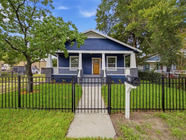 815 E FRIERSON AVENUE , TAMPA, FL 33603