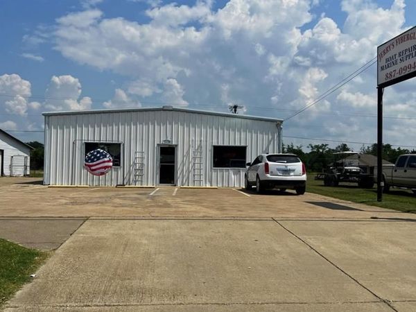 2618 W Main Street , Gun Barrel City, TX 75156