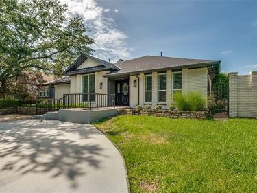 7018 Deloache, Dallas, TX 75225