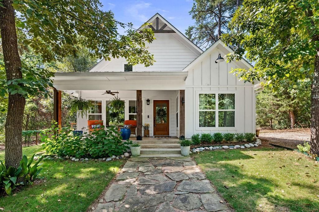 2045 W Holly Trail, Holly Lake Ranch, TX 75765 Main Photo