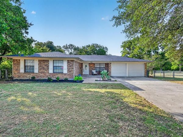 312 E Miller Street, Burleson, TX 76028