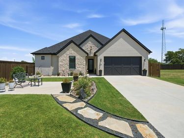 3501 Barber Creek Court, Fort Worth, TX 76244
