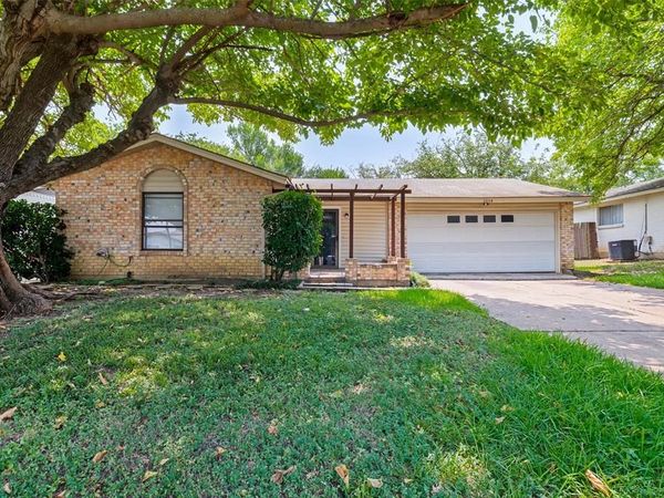 1514 Natches Drive, Arlington, TX 76014
