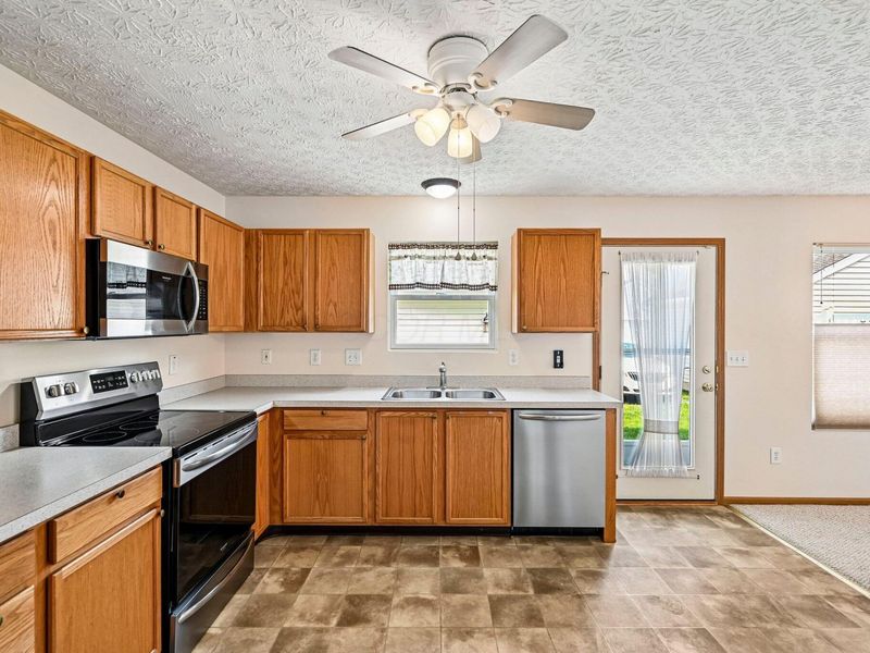 5404 Glendalough Street , Unit C, Canal Winchester, OH 43110 Photo 19