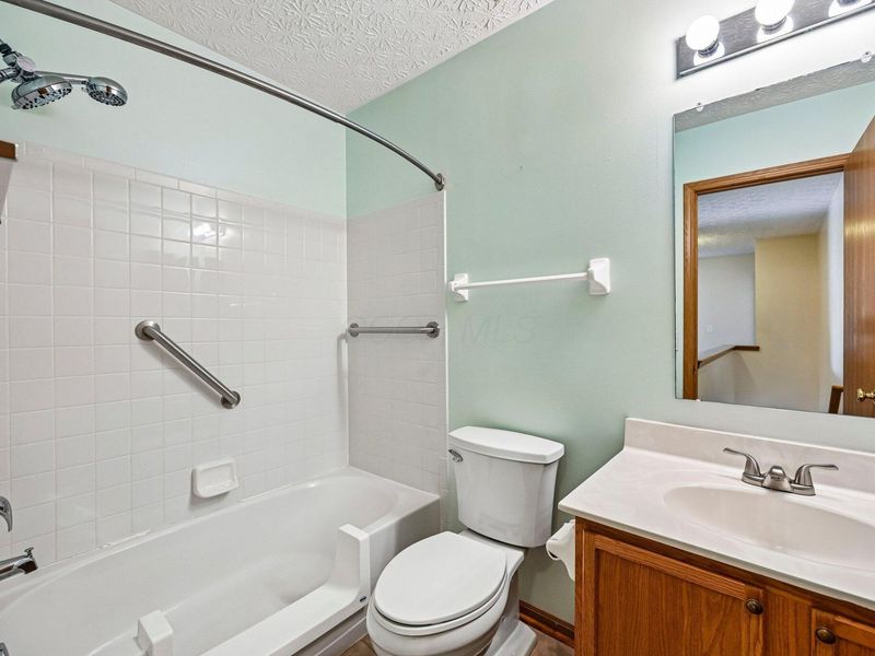 5404 Glendalough Street , Unit C, Canal Winchester, OH 43110 Photo 33