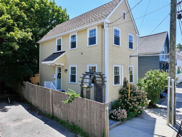 282 Hanover Street, Portsmouth, NH 03801