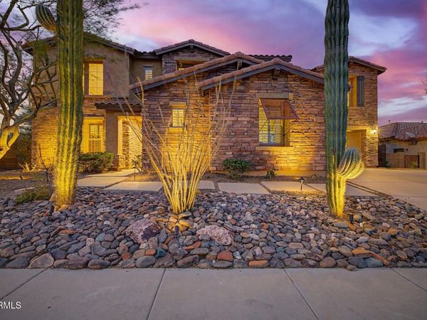 13050 W Chucks Avenue, Peoria, AZ 85383