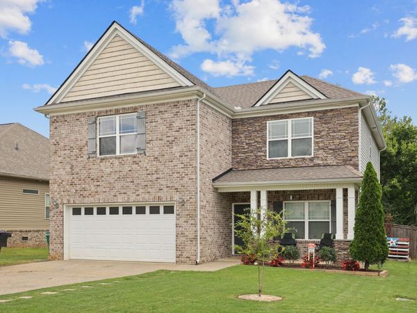 1028 Solomon Ln, Spring Hill, TN 37174
