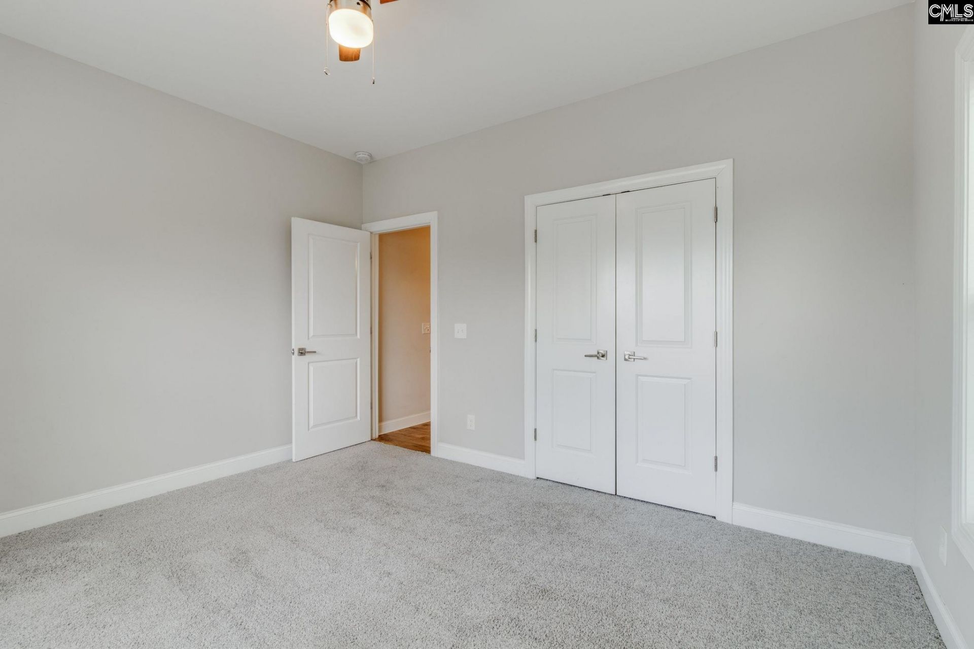 81 Riverview Court  Photo 17