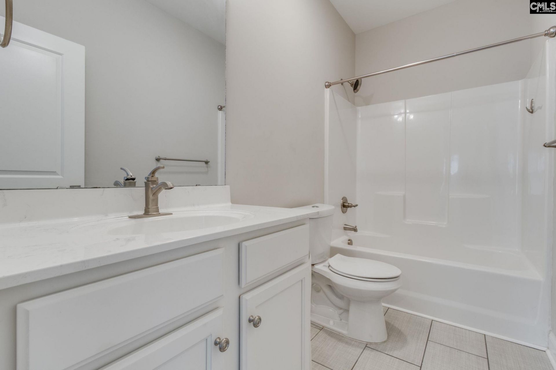 81 Riverview Court  Photo 18