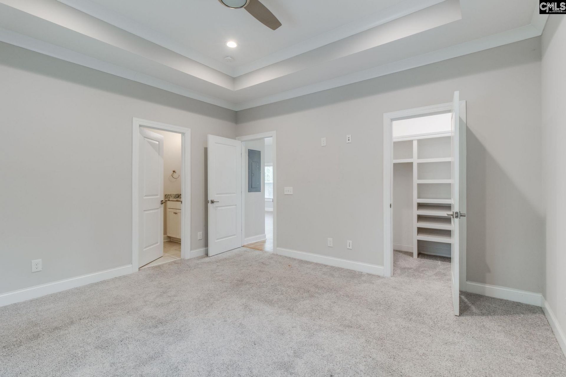 81 Riverview Court Photo 9