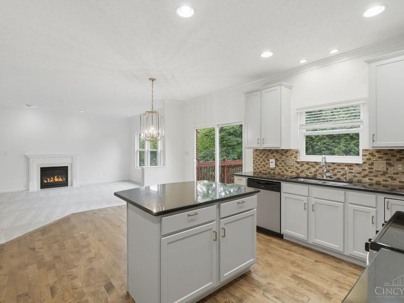8437 Sea Mist Court, West Chester, OH 45069 Photo 16
