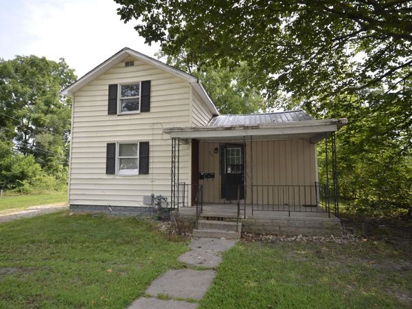 200 S Constantine Street, Three Rivers, MI 49093