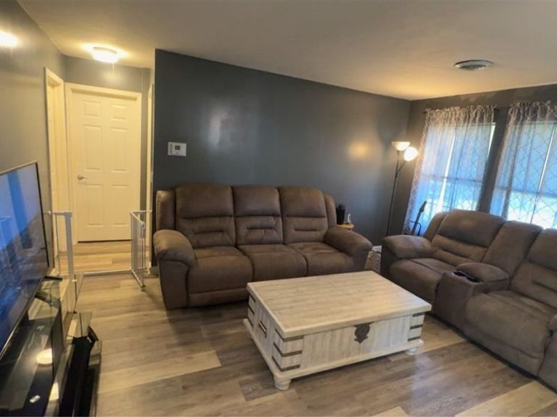 2358 Nesmith Lake Boulevard, Akron, OH 44314 Photo 4