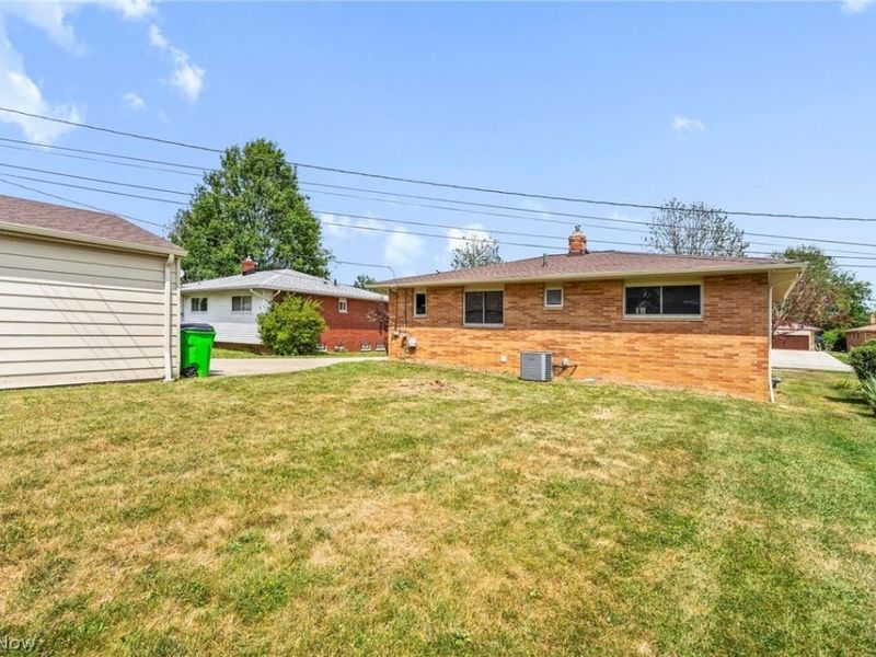 5928 Sweet Birch Drive, Bedford Heights, OH 44146 Photo 27