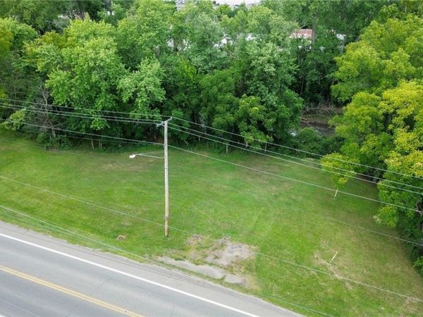 State Route 39 , Dover, OH 44622