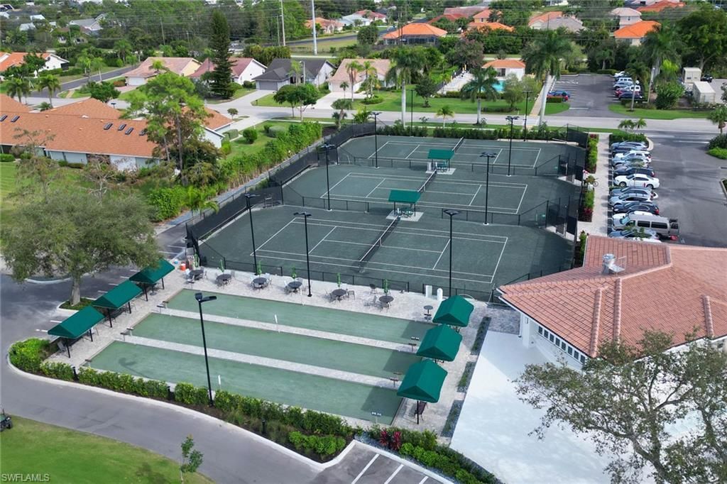 5549 Foxhunt Way , Naples, FL 34104 Photo