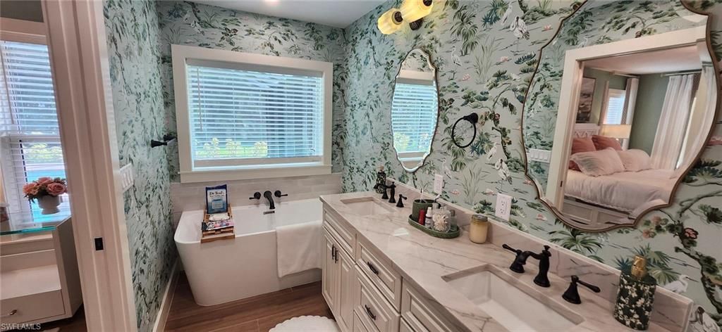 5549 Foxhunt Way , Naples, FL 34104 Photo